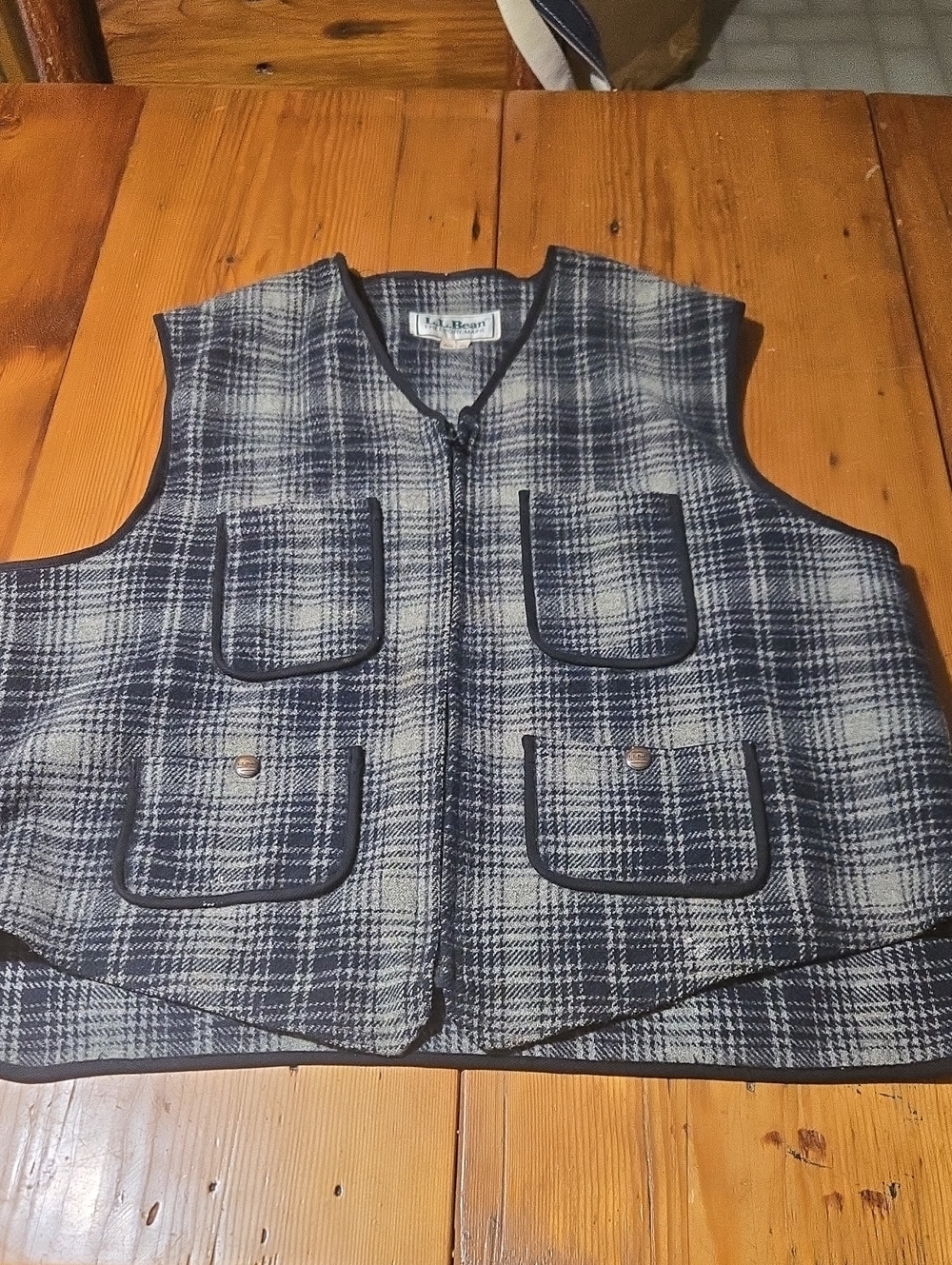 Vintage Made In Usa L.L. Bean Navy and White Plaid  Vest Sz L